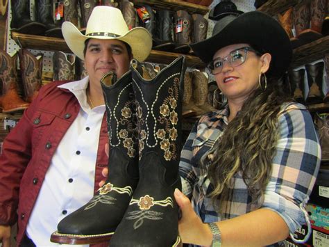 el encanto boots|More.